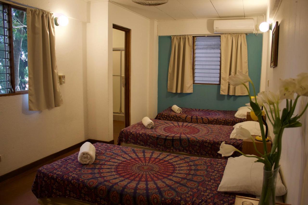 Hostel Tajalin Montezuma Exteriör bild
