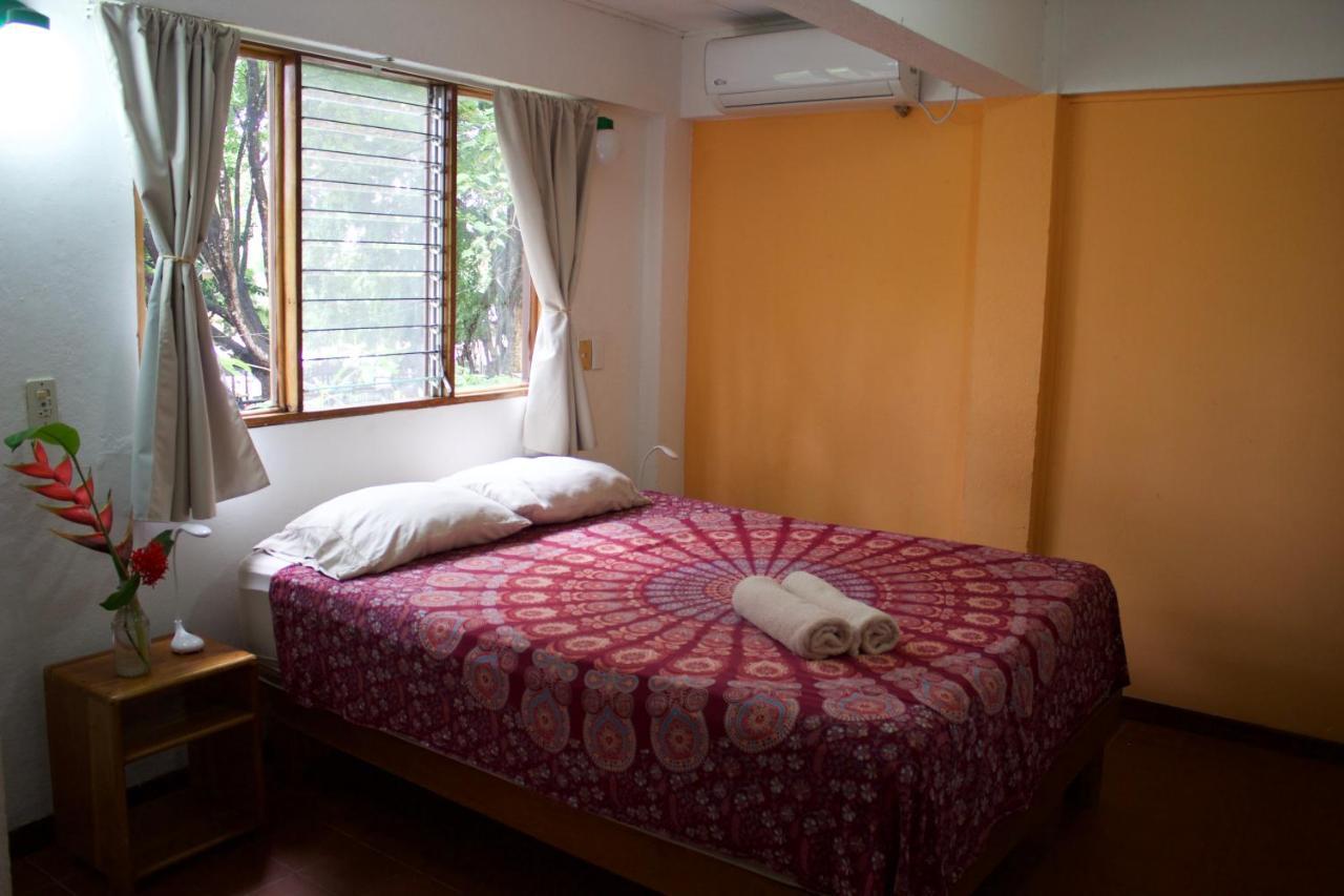 Hostel Tajalin Montezuma Exteriör bild